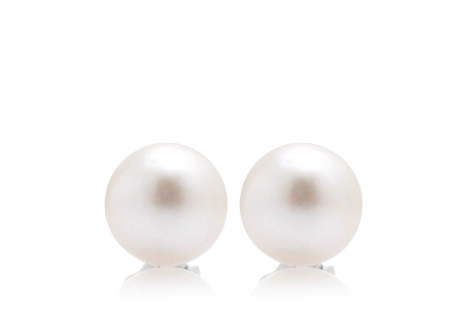 Akoya Pearl Stud Earrings