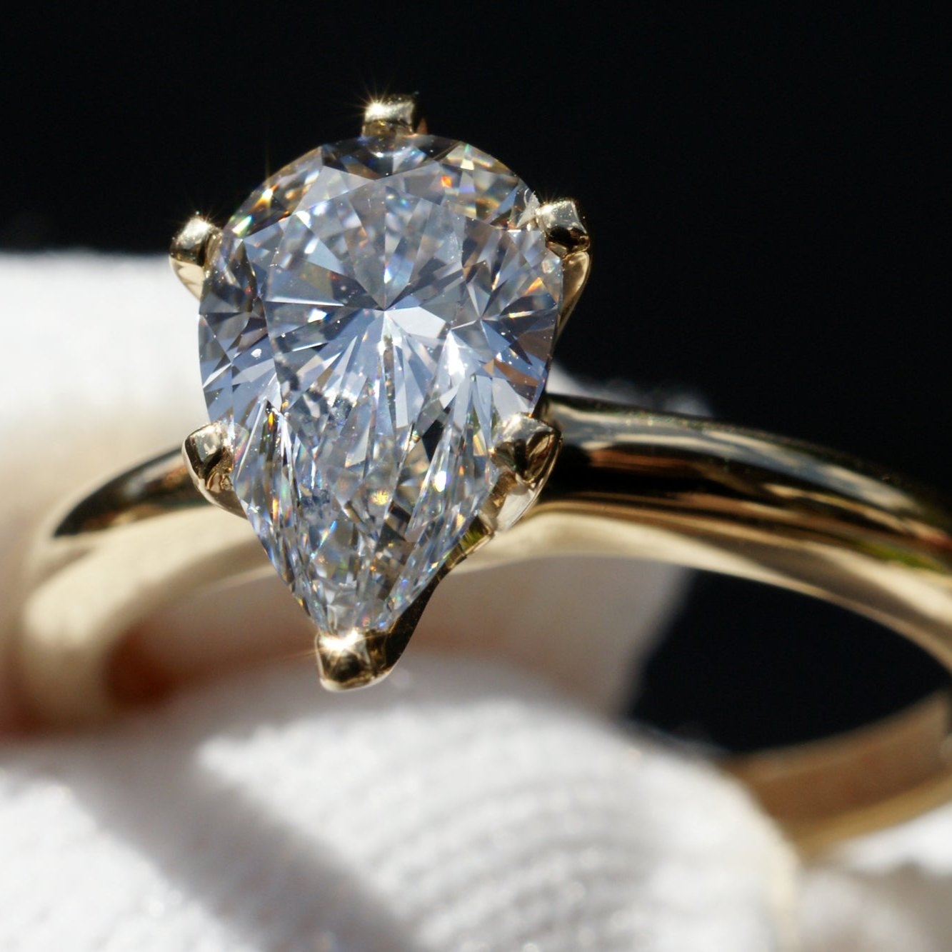 The Eve Pear Lab-Grown Diamond Ring (1.50ct)