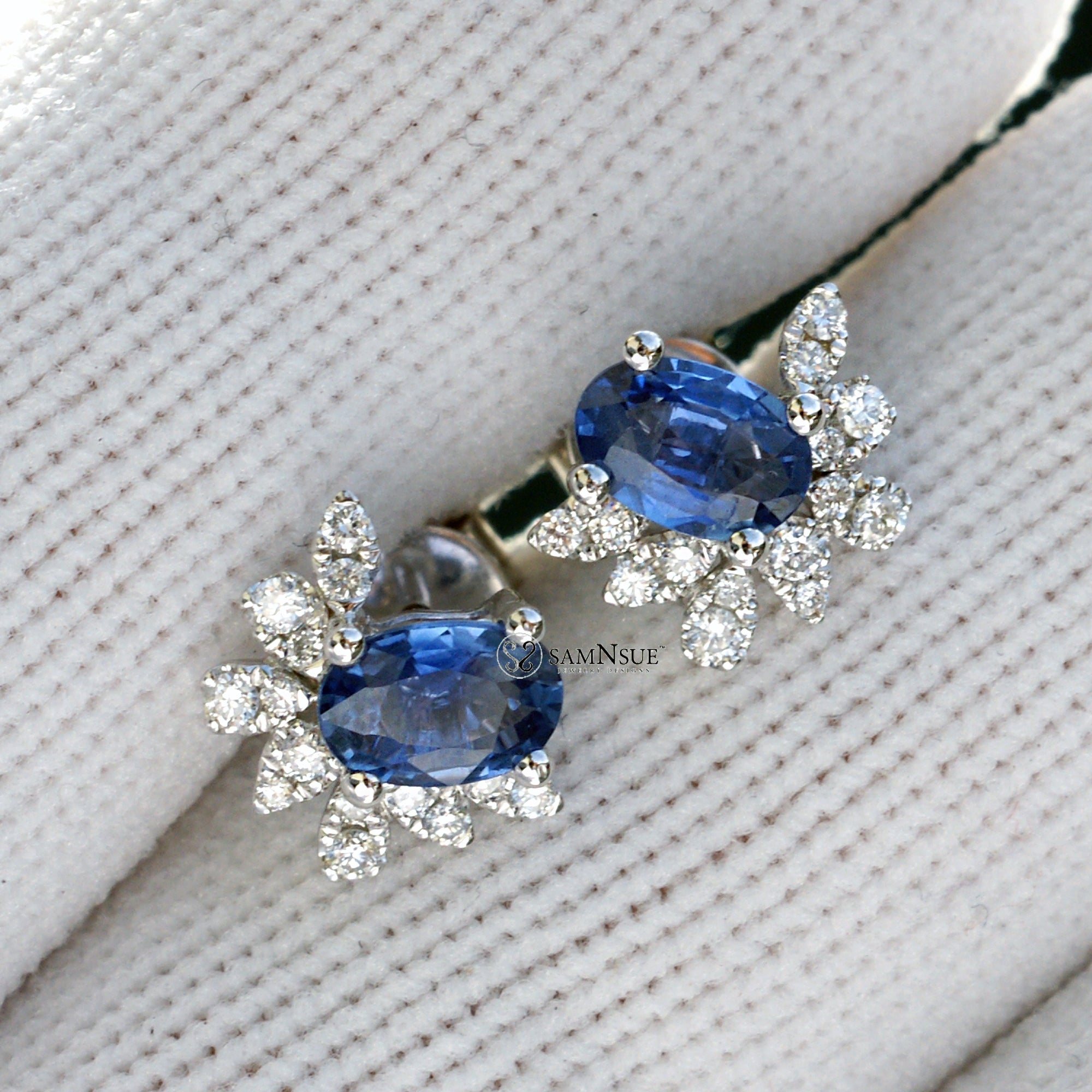 Iberis amara blue ceylon sapphire diamond stud earrings white gold