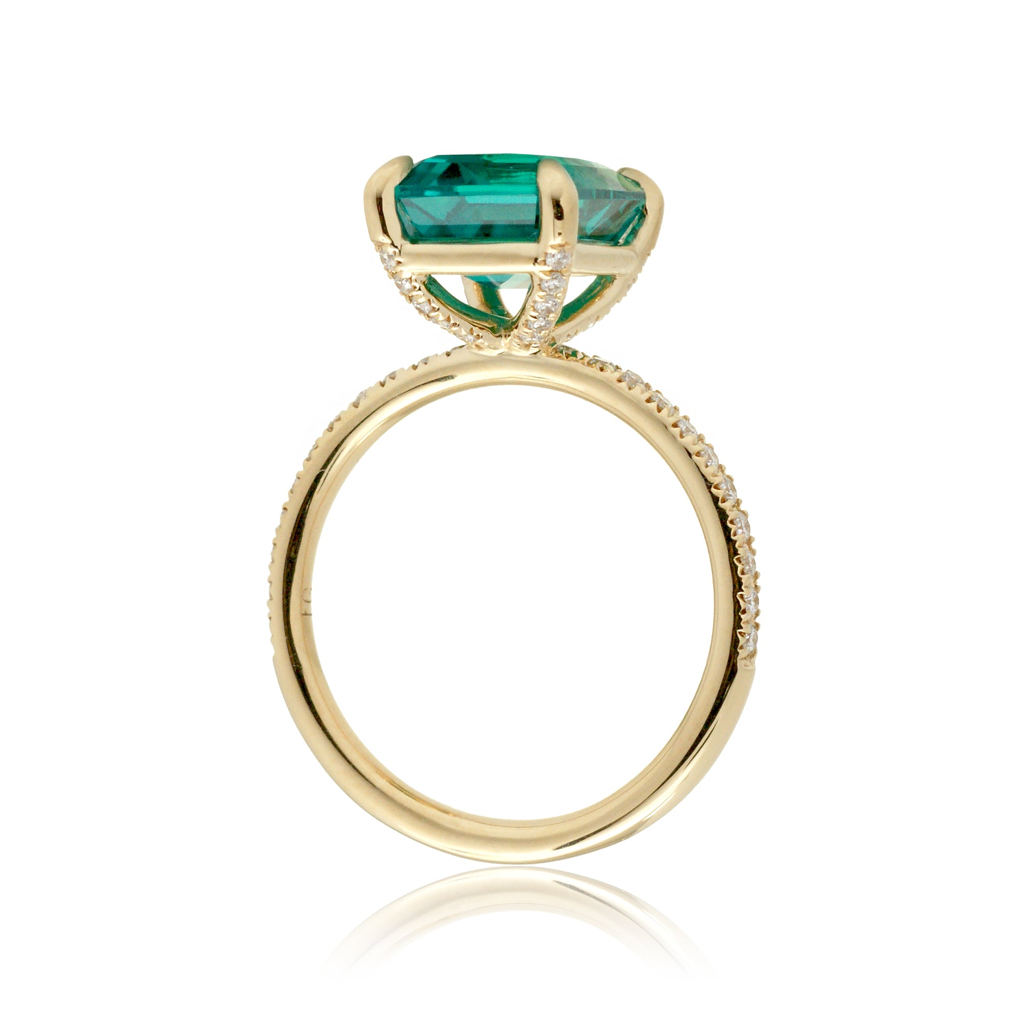 The Ava Step Cut Emerald Ring (Lab-Grown)