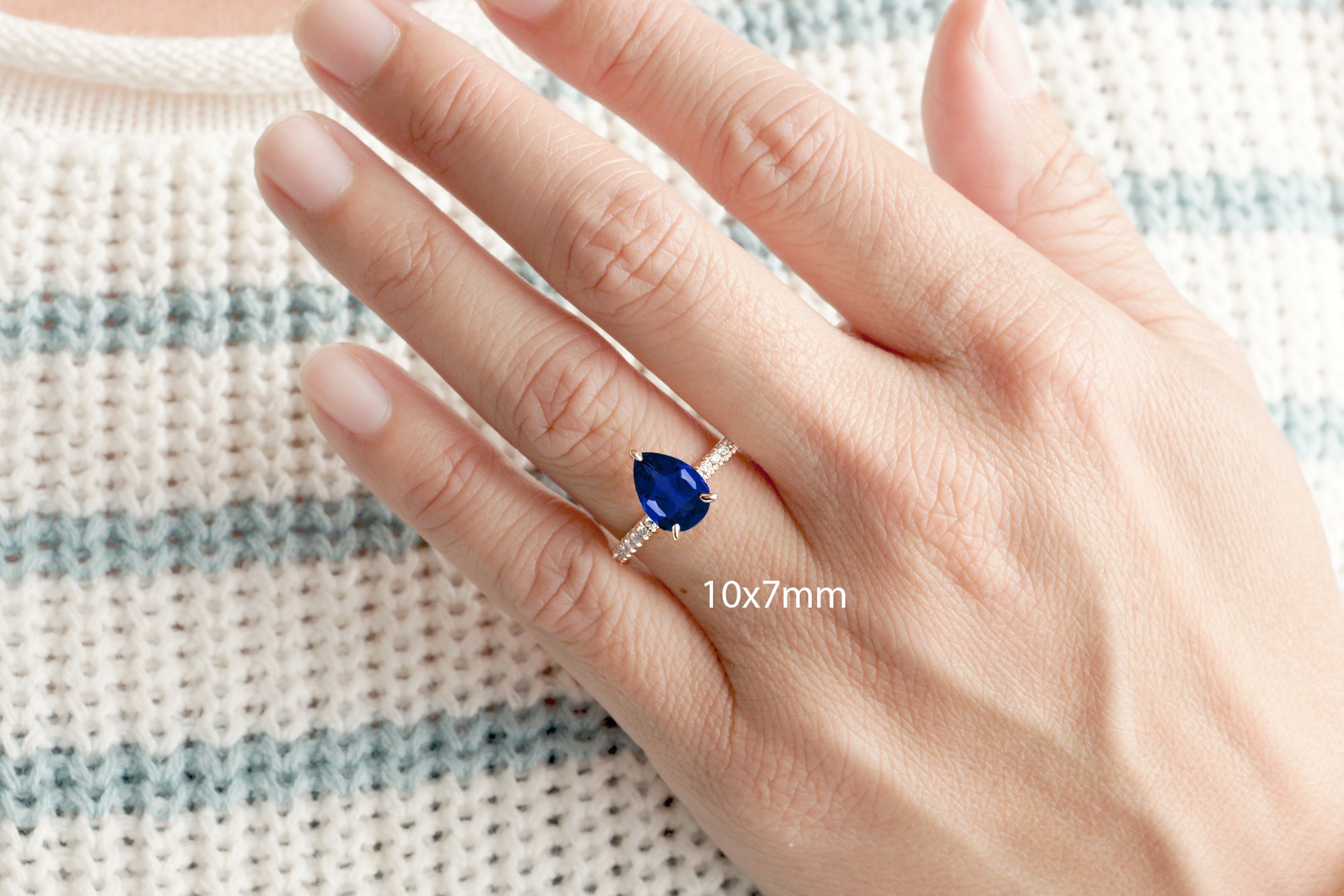 Pear on sale sapphire ring