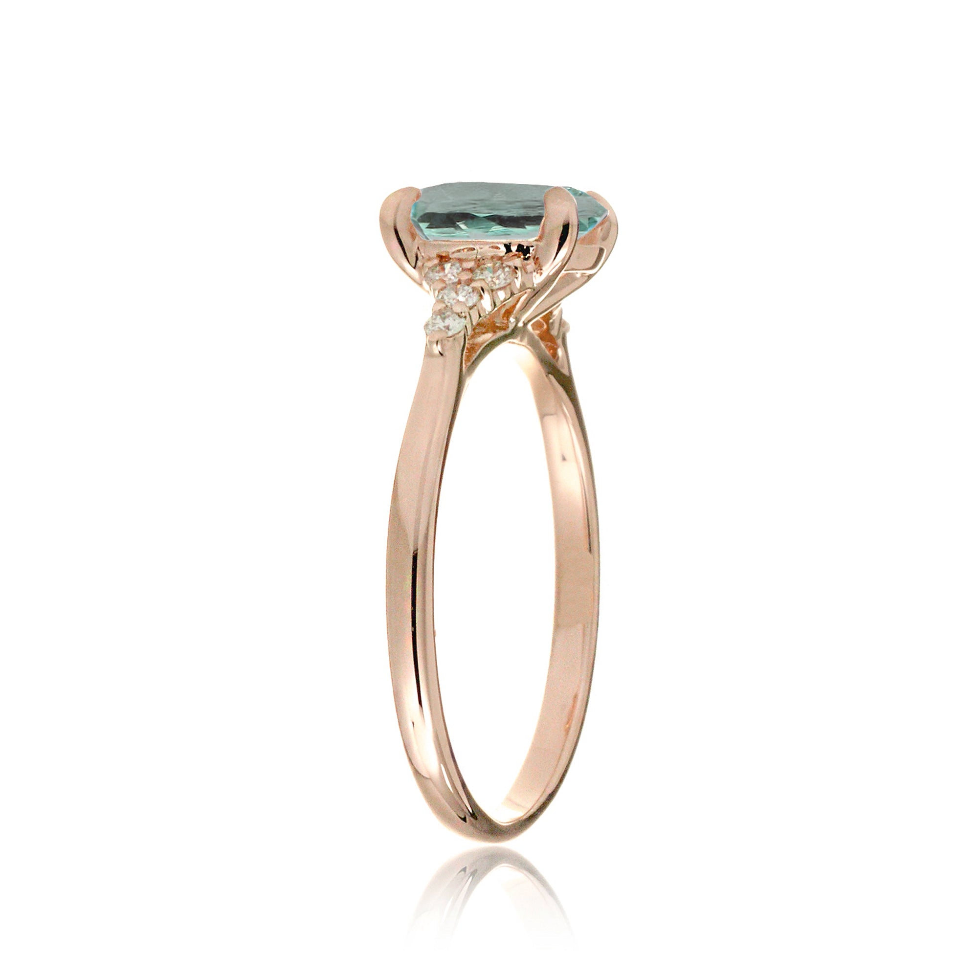 The Chloe Oval Green Sapphire Ring (Lab-Grown)