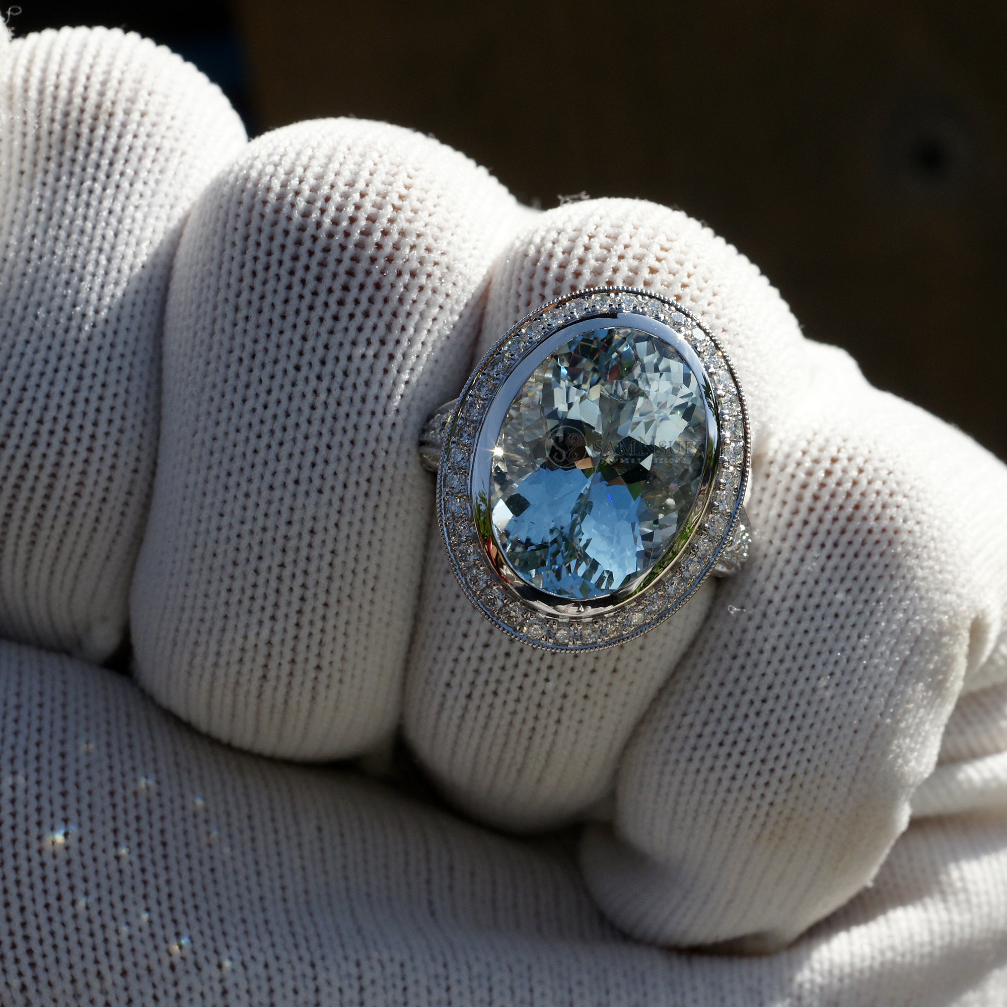 The Gwendoline Oval Aquamarine Ring (14.89ct. tw.)