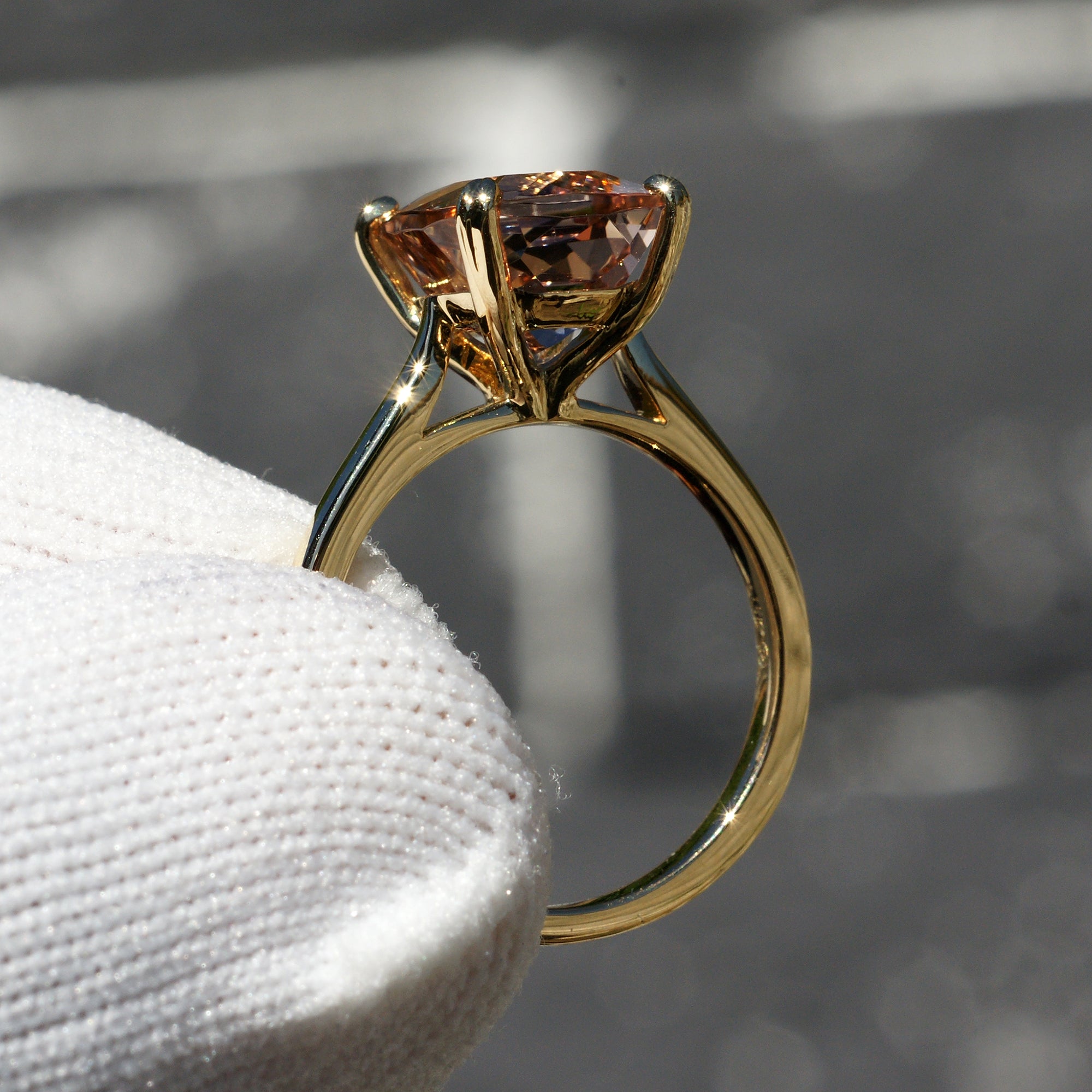 18k gold on sale solitaire ring