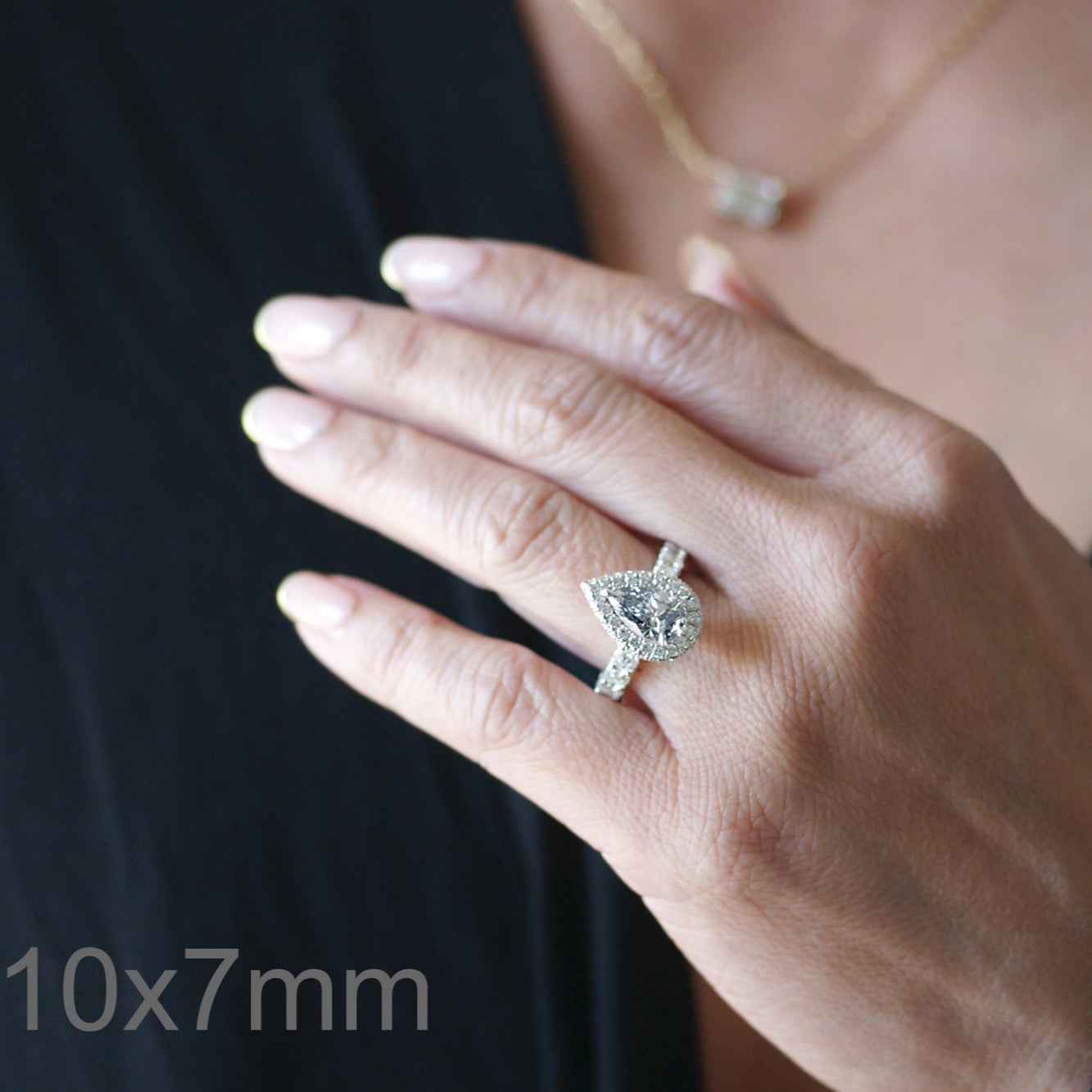 The Florence Pear Moissanite Ring (Lab-Grown)