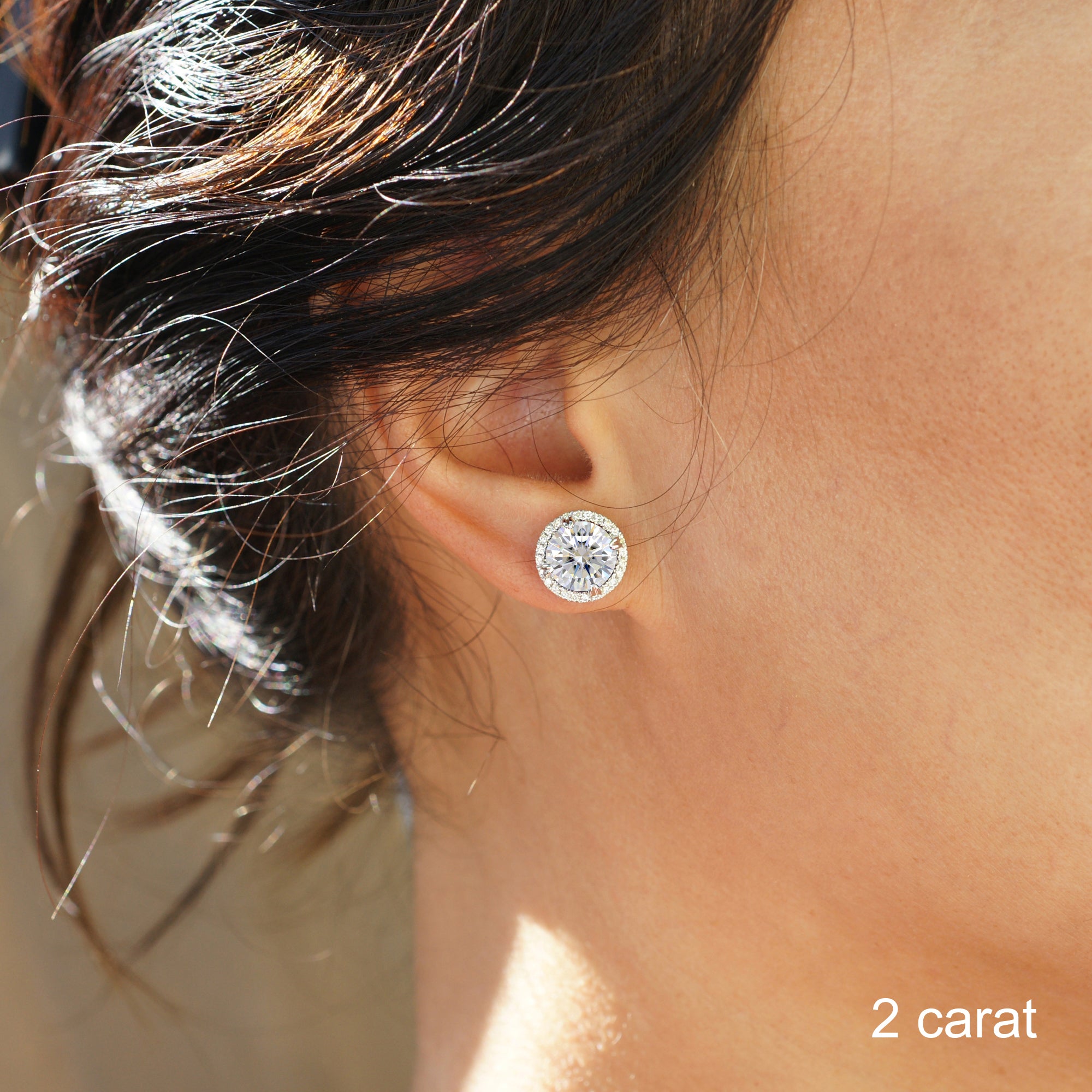 The Signature Round Diamond Stud Earrings (Lab-Grown)