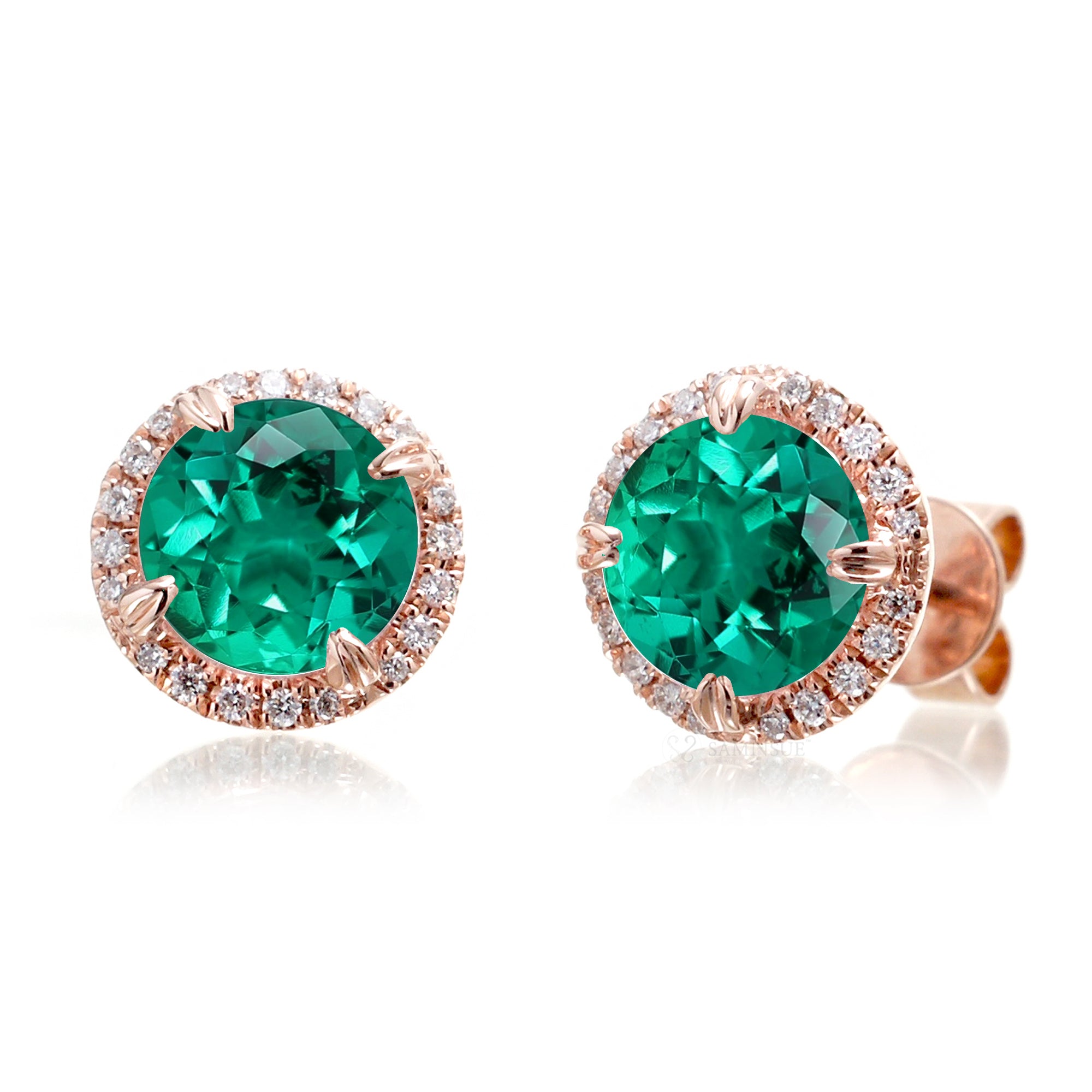 The Signature Round Emerald Stud Earrings