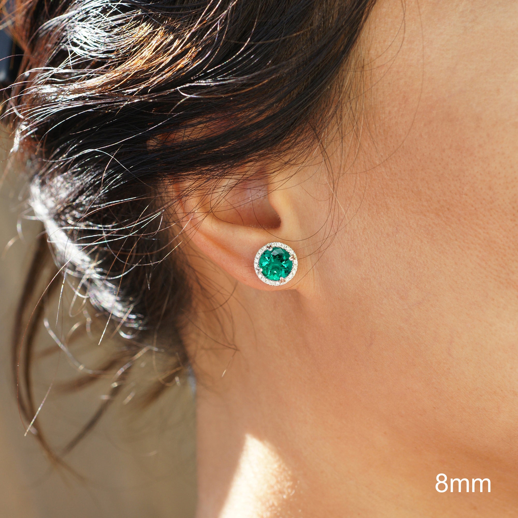 The Signature Round Emerald Stud Earrings