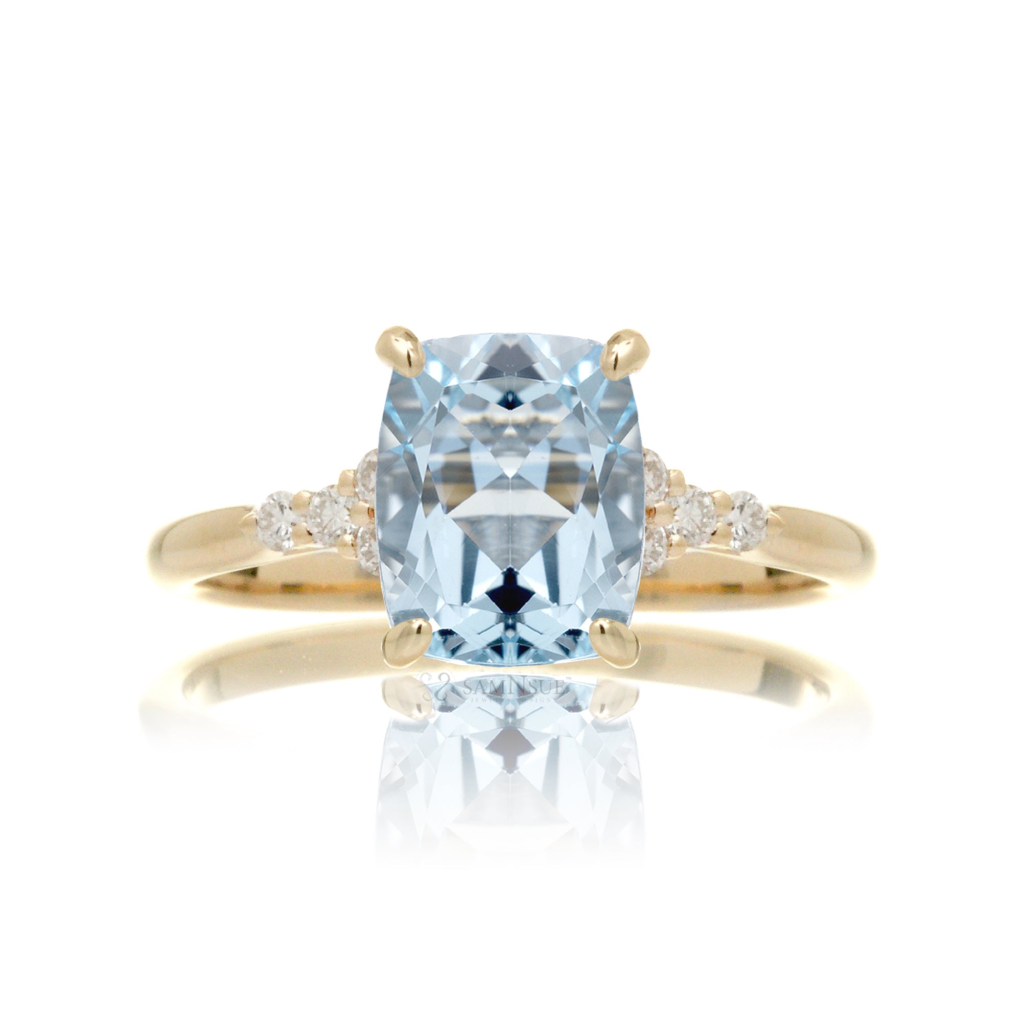 Aquamarine engagement ring cushion cut and solid band in yellow gold