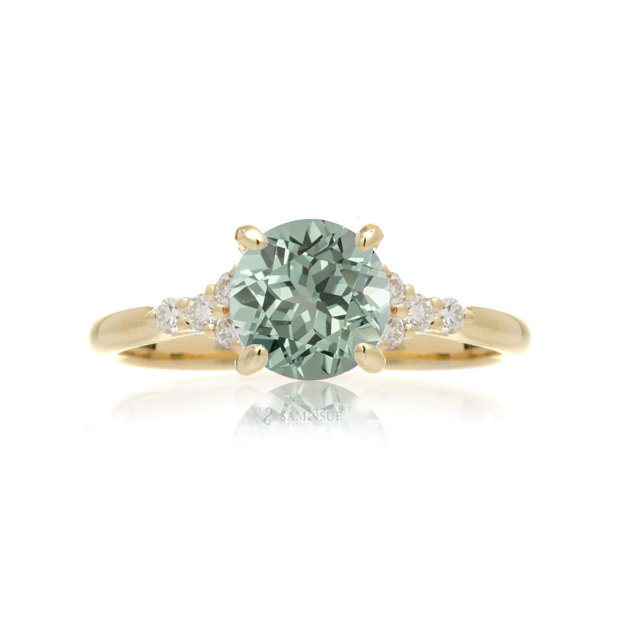 The Chloe Round Cut Green Sapphire Ring (Lab-Grown)