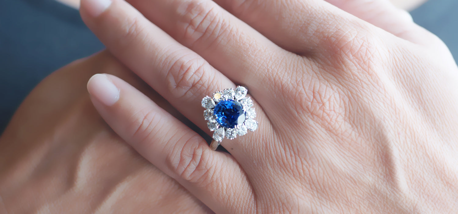 Blue nile diamond sapphire on sale ring