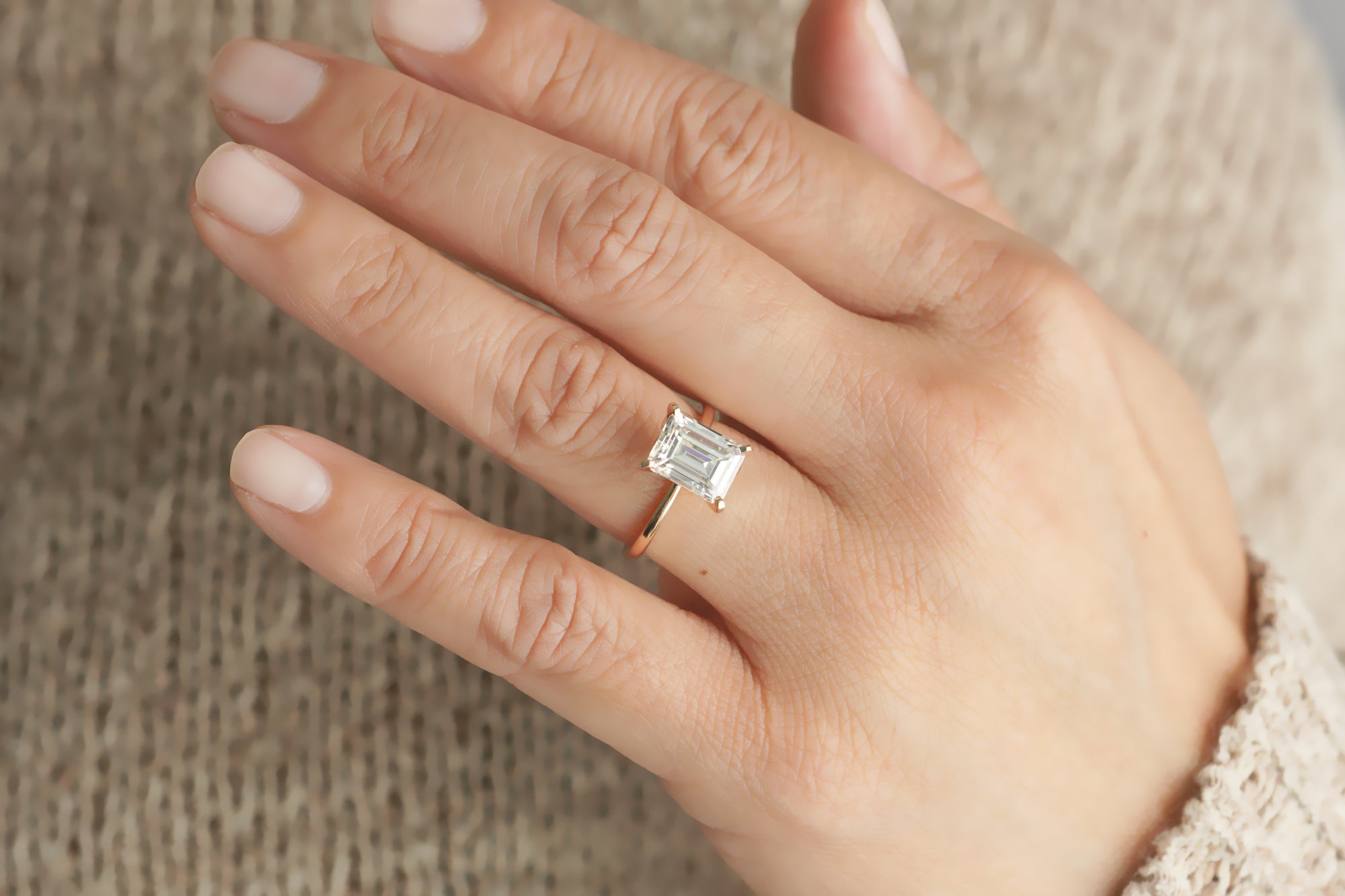 1 Carat Emerald Cut Diamond Engagement Ring in 18K Gold – GEMNOMADS